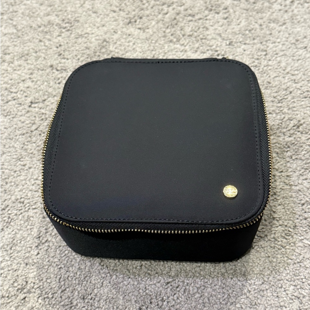 Black adjustable Stoney Clover Lane sunglasses Travel Pouch with interior pocket